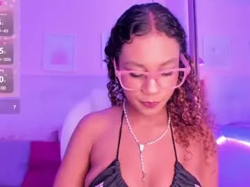 kathariine – webcam model profile photo Image 5