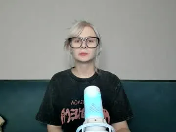 monicaflower – webcam model profile photo Image 14