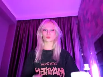 monicaflower – webcam model profile photo Image 15