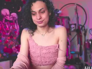 ChloeWills – webcam model profile photo Image 13