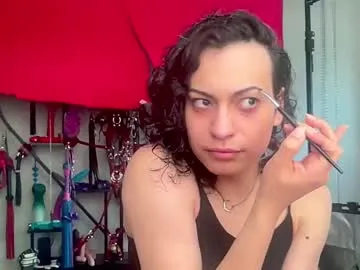 ChloeWills – webcam model profile photo Image 9