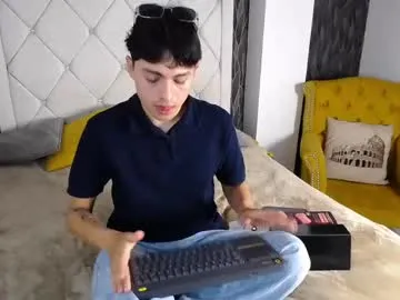 indiandesiguys2023 – webcam model profile photo Image 4