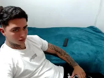 puki_hot – webcam model profile photo Image 7