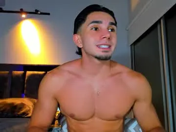 brownboy6999 – webcam model profile photo Image 9