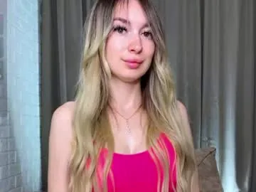 iamsomeone1234 – webcam model profile photo Image 17