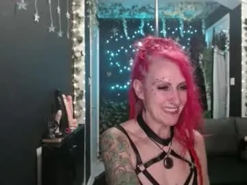 indiandesiguys2023 – webcam model profile photo Image 17