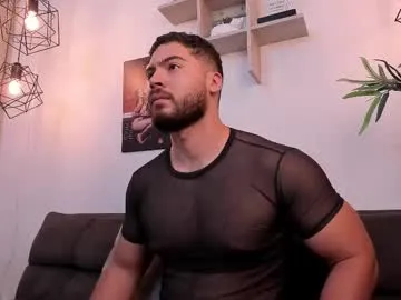 puneripiya – webcam model profile photo Image 5