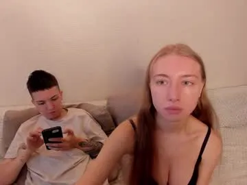 your_priya_77 – webcam model profile photo Image 10