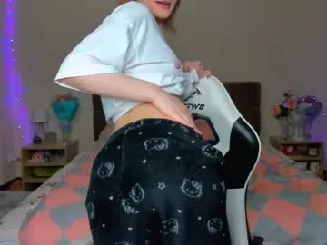 kat_ly_chan – webcam model profile photo Image 17