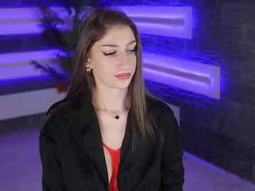 kathariine – webcam model profile photo Image 5