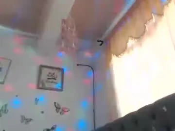 iamsomeone1234 – webcam model profile photo Image 11