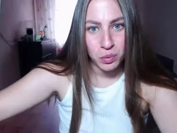 lolaa_darling – webcam model profile photo Image 2