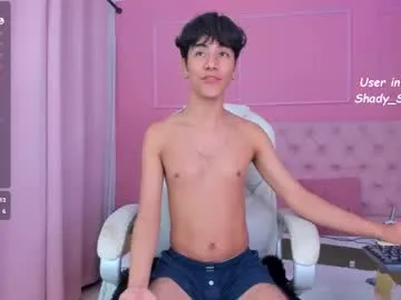 AishaHale – webcam model profile photo Image 12