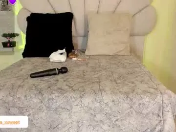 sunflower_28 – webcam model profile photo Image 16