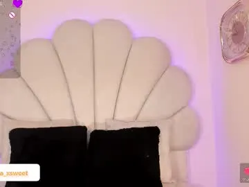 sunflower_28 – webcam model profile photo Image 2