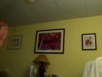 fun4tips – webcam model profile photo Image 3