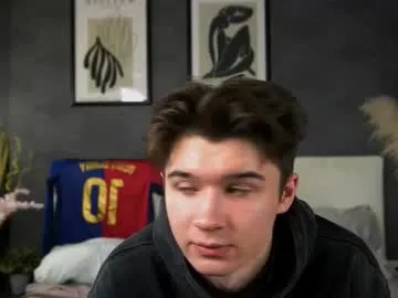 midwestlovers1990 – webcam model profile photo Image 2