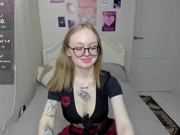 VenusRusell – webcam model profile photo Image 5