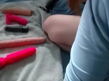 EmiliaWalker – webcam model profile photo Image 2