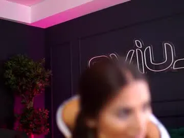 naughty_love489696 – webcam model profile photo Image 7