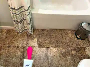 topalphaboss – webcam model profile photo Image 16