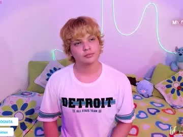 puneripiya – webcam model profile photo Image 10