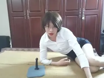 the_right_girl – webcam model profile photo Image 15