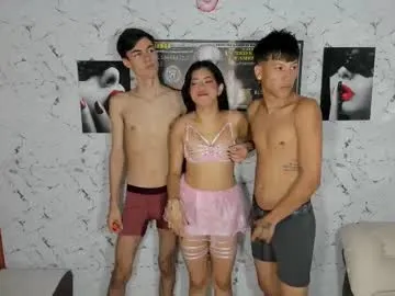 idkusethis – webcam model profile photo Image 9