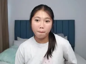 LesleyRed – webcam model profile photo Image 9