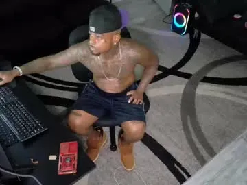 EmiliaWalker – webcam model profile photo Image 10