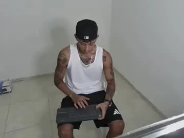 EmiliaWalker – webcam model profile photo Image 18