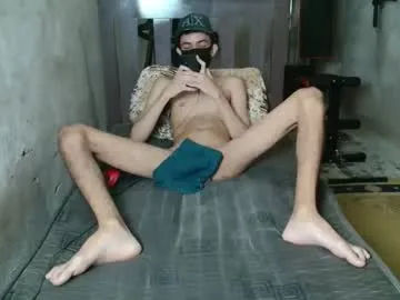 iamsomeone1234 – webcam model profile photo Image 16