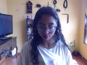 kira0541 – webcam model profile photo Image 16