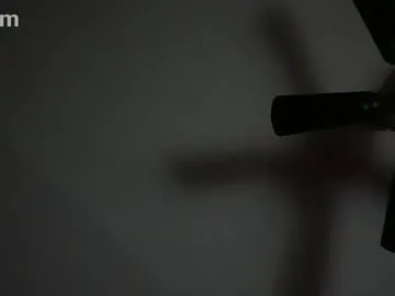 EmiliaWalker – webcam model profile photo Image 4