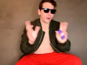 MiaYani – webcam model profile photo Image 3