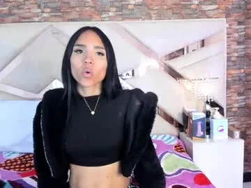 KamillaRey – webcam model profile photo Image 17