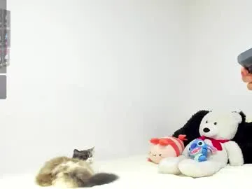 EllieSin – webcam model profile photo Image 15