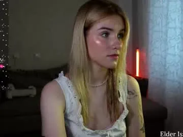 TeffyLaRose – webcam model profile photo Image 3