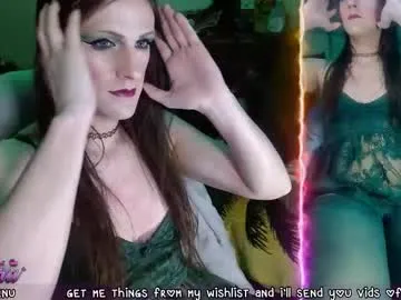 EmiliaWalker – webcam model profile photo Image 19