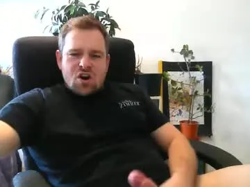 CelesteLye – webcam model profile photo Image 2