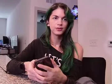 EmiliaWalker – webcam model profile photo Image 3