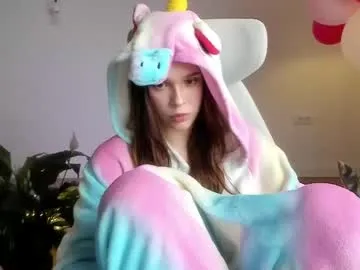 tvycas7 – webcam model profile photo Image 4