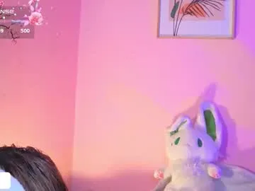 CrisstyBaez – webcam model profile photo Image 11