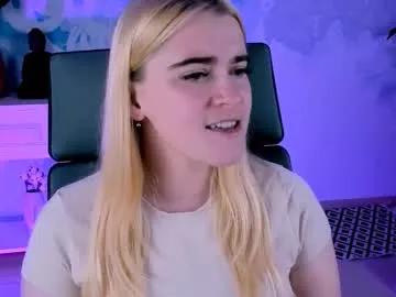 HaileyDumont – webcam model profile photo Image 11