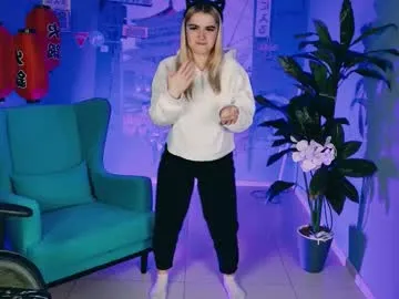 HaileyDumont – webcam model profile photo Image 18