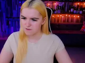 HaileyDumont – webcam model profile photo Image 2