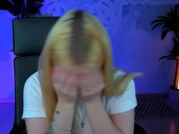 HaileyDumont – webcam model profile photo Image 4