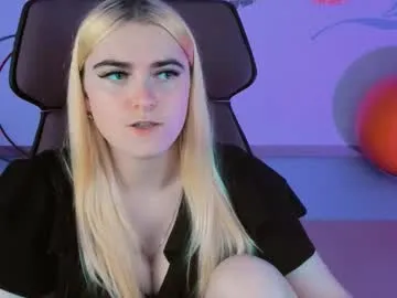 HaileyDumont – webcam model profile photo Image 6