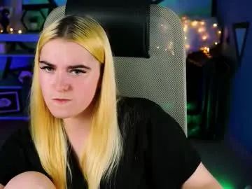 HaileyDumont – webcam model profile photo Image 9