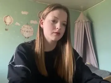 stefaniyaaa – webcam model profile photo